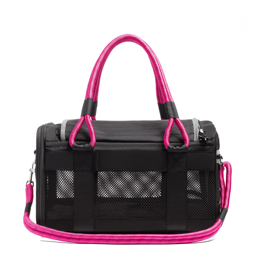 OUT-OF-OFFICE PET CARRIER PRO EDITION